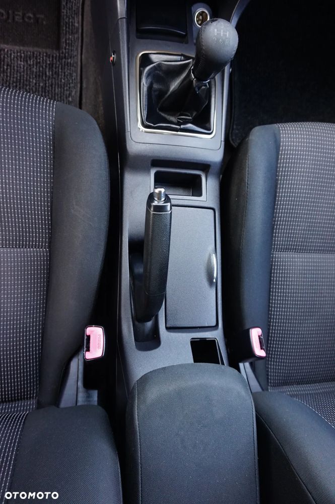 Mitsubishi Lancer - 32
