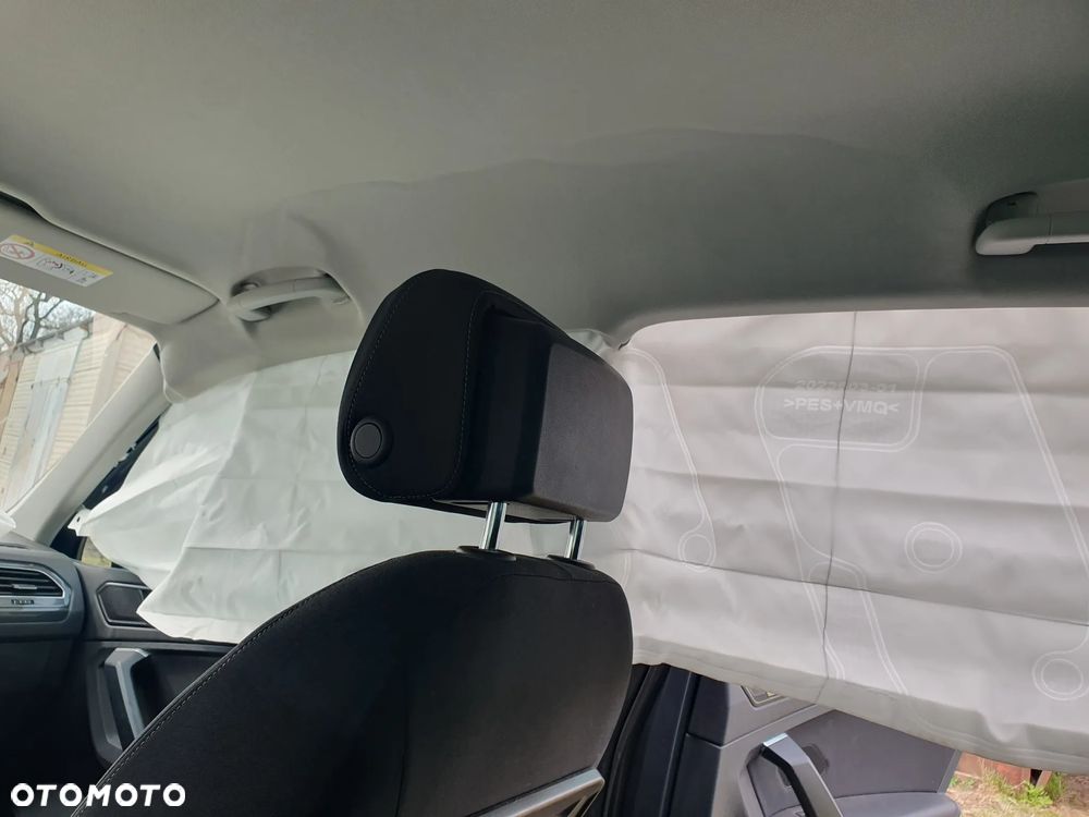 Volkswagen Tiguan 2.0 TDI SCR 4MOTION DSG Highline - 24