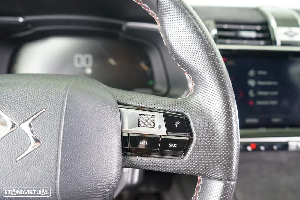 DS DS7 Crossback PureTech 130 Business Line - 27