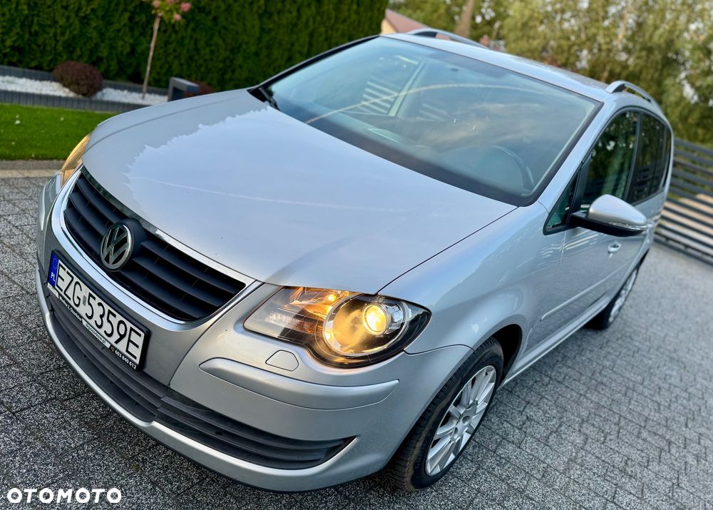 Volkswagen Touran 2.0 TDI DPF Freestyle - 5