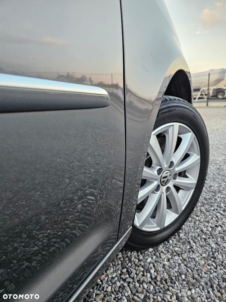 Volkswagen Touran 2.0 TDI DPF Highline - 6