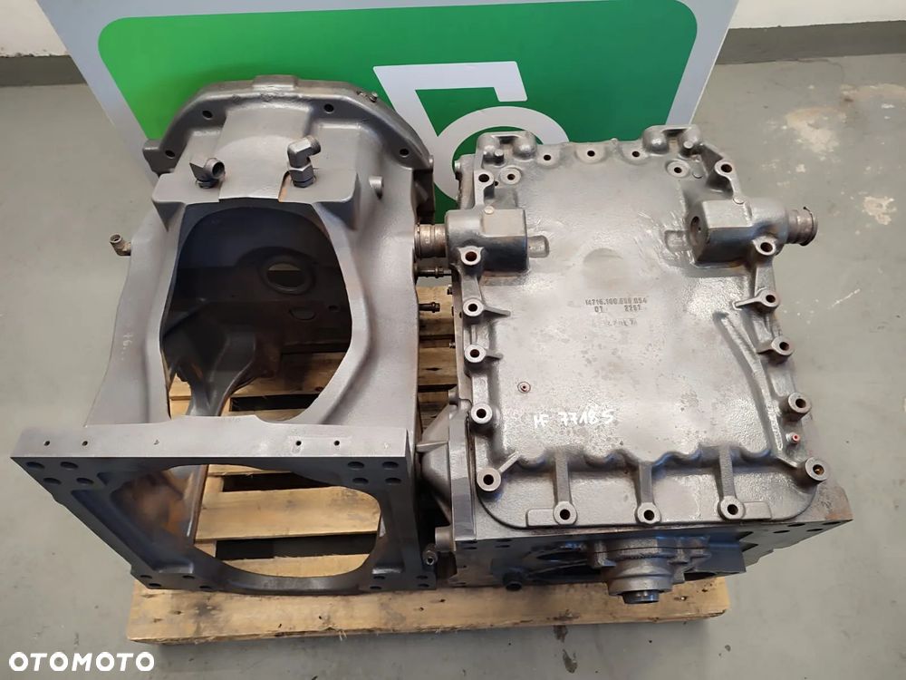 Obudowa skrzyni biegów ML180 HA180 MASSEY FERGUSON 7718 S - 2