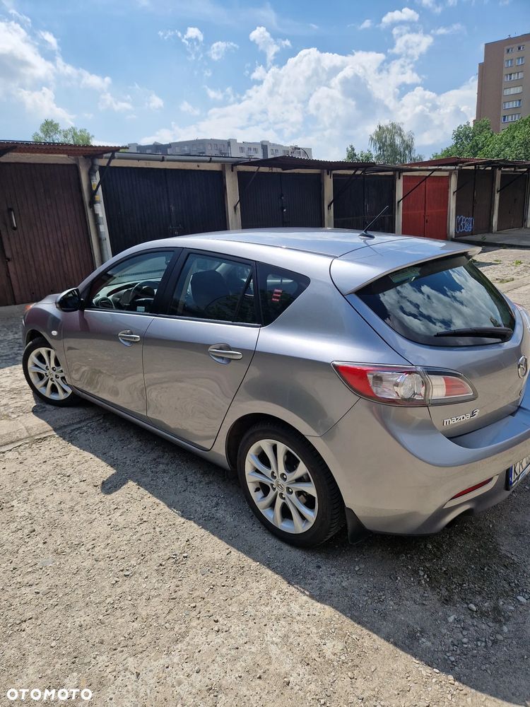 Mazda 3 - 6
