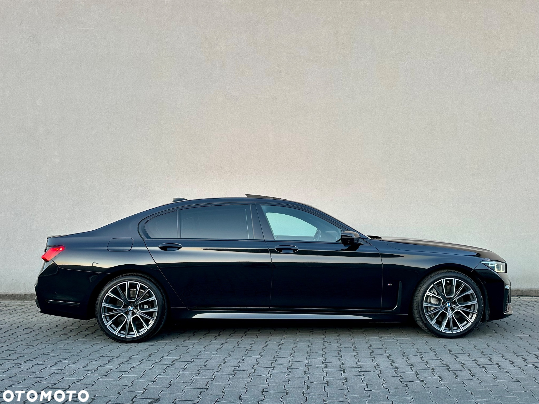 BMW Seria 7 740Ld xDrive sport - 12
