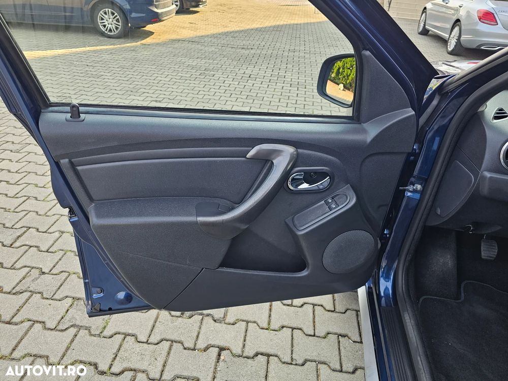 DACIA Duster 2015 — imagine 23