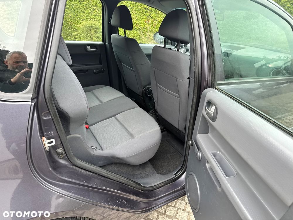 Mitsubishi Colt - 34