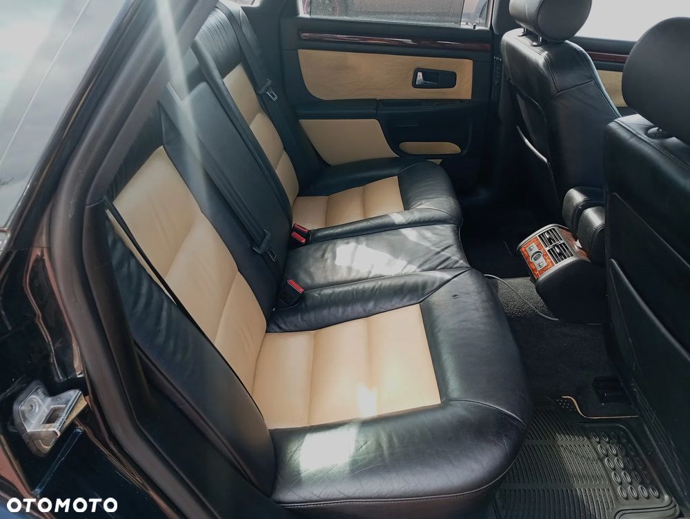 Audi S8 - 26