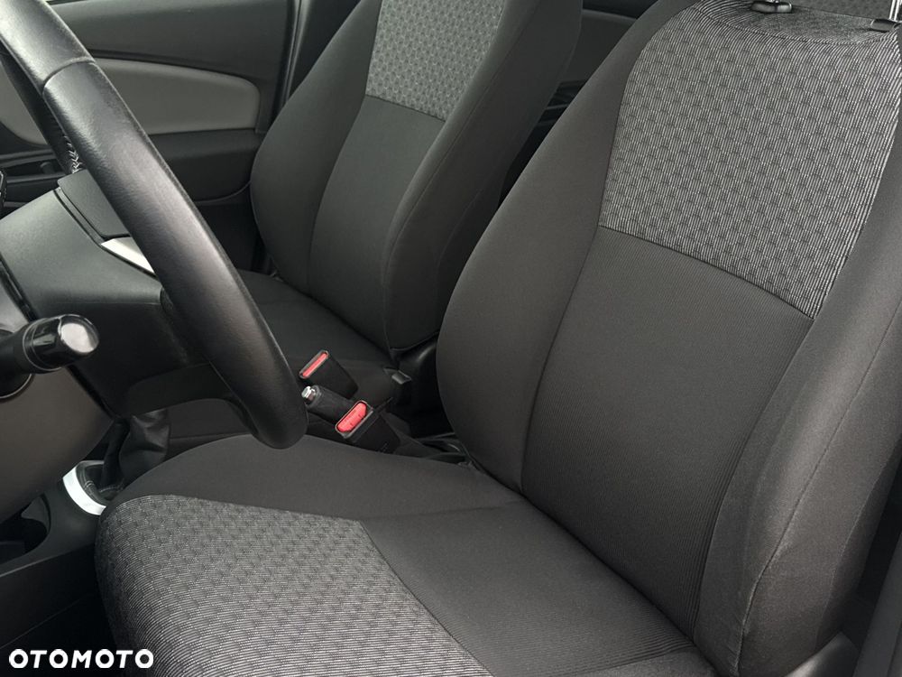 Toyota Yaris 1.0 Active - 10
