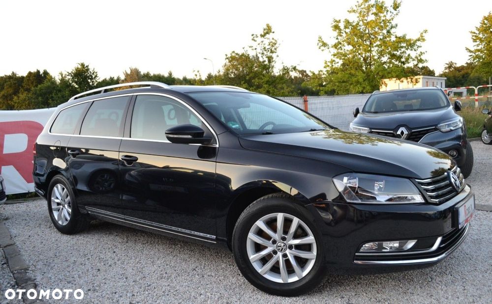 Volkswagen Passat - 11