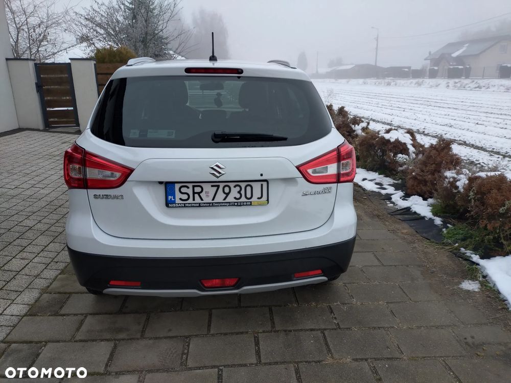 Suzuki SX4 - 5
