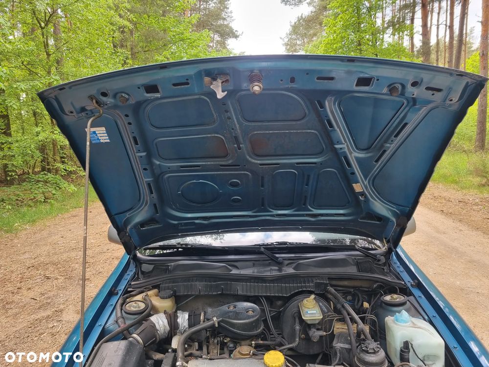 Opel Vectra 1.6 GL - 19
