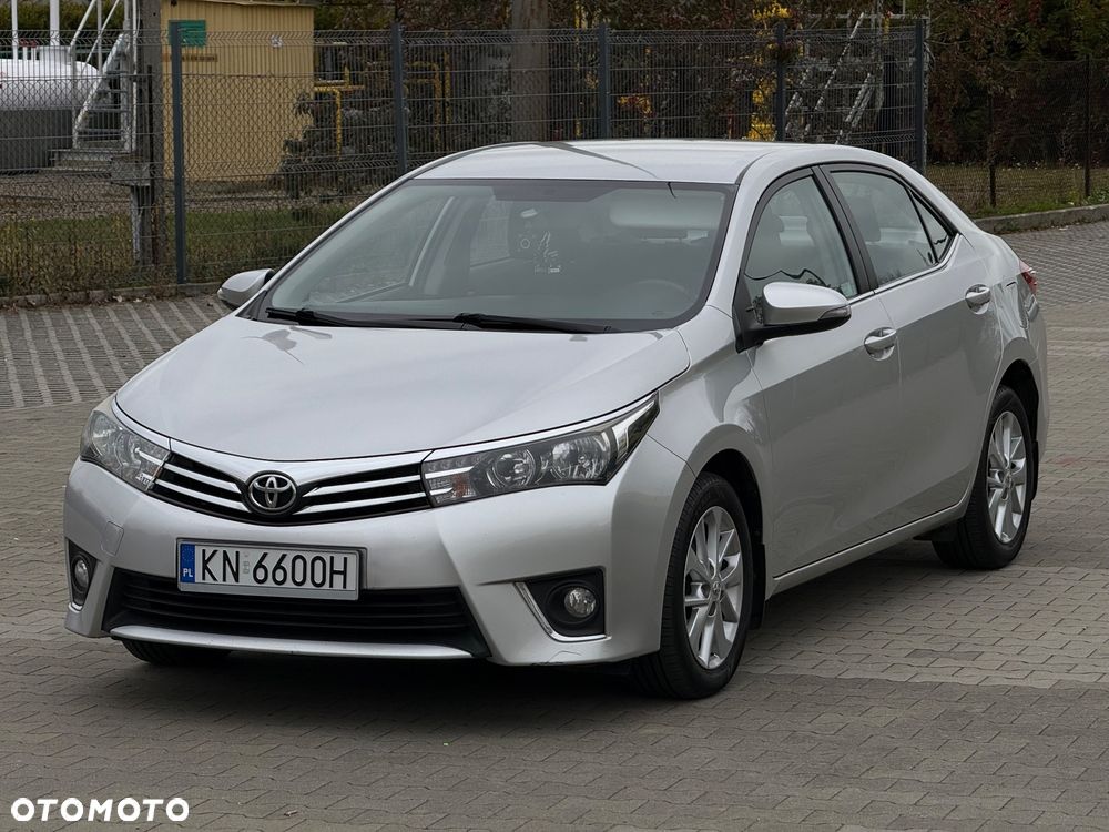 Toyota Corolla 1.6 Premium - 8