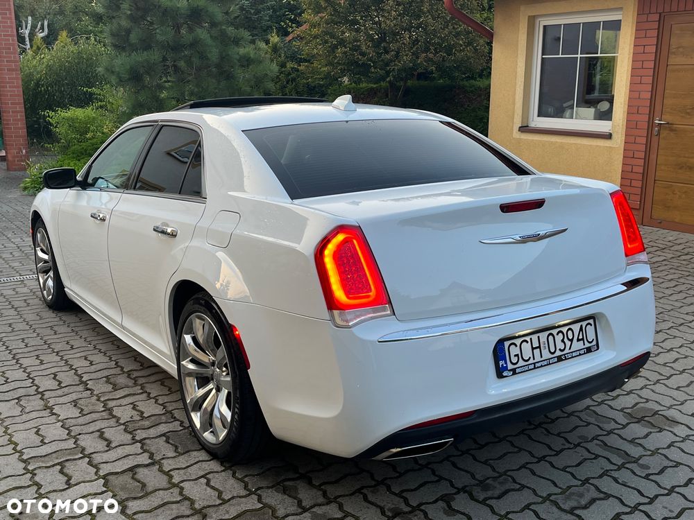 Chrysler 300C - 7