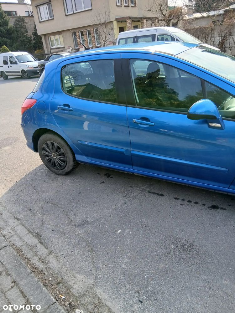 Peugeot 308 1.6 HDi Active - 10