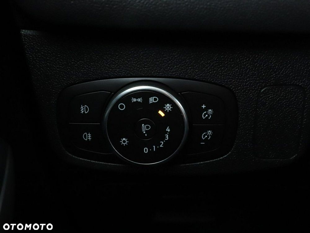 Ford Focus - 34