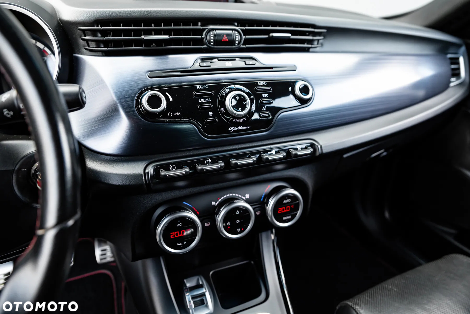 Alfa Romeo Giulietta 1750 TBi Quadrifoglio Verde - 34