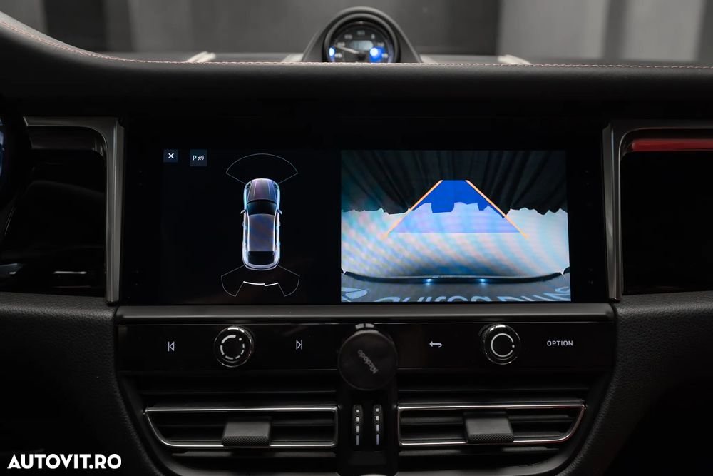 Porsche Macan S - 22