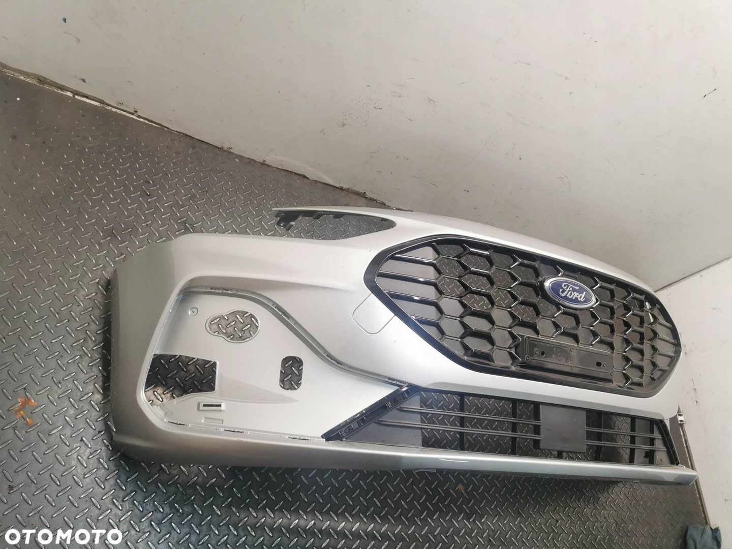 ZDERZAK PRZÓD FORD FOCUS MK4 GRILL NX7B-17C831-SA - 4