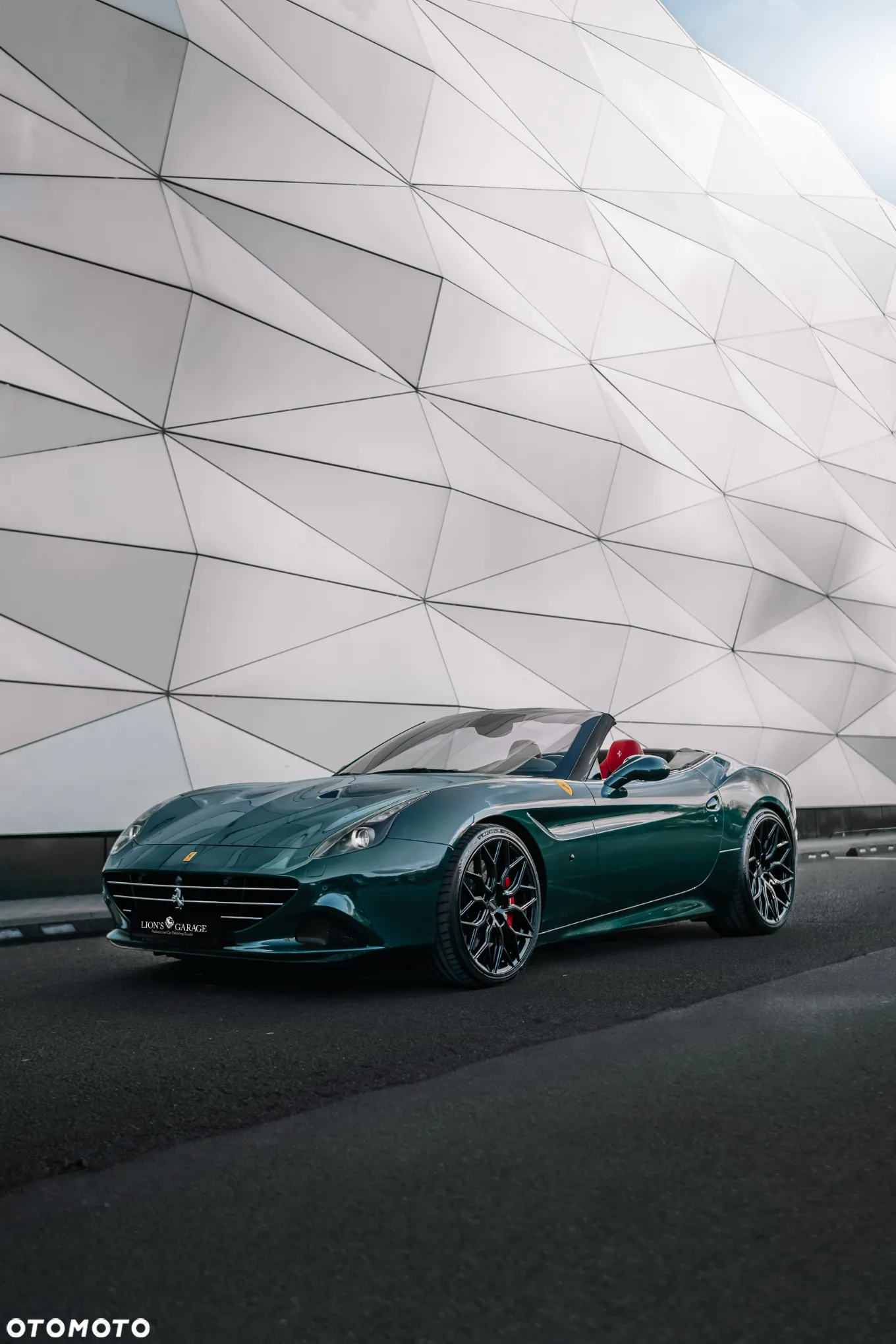 Ferrari California T - 6