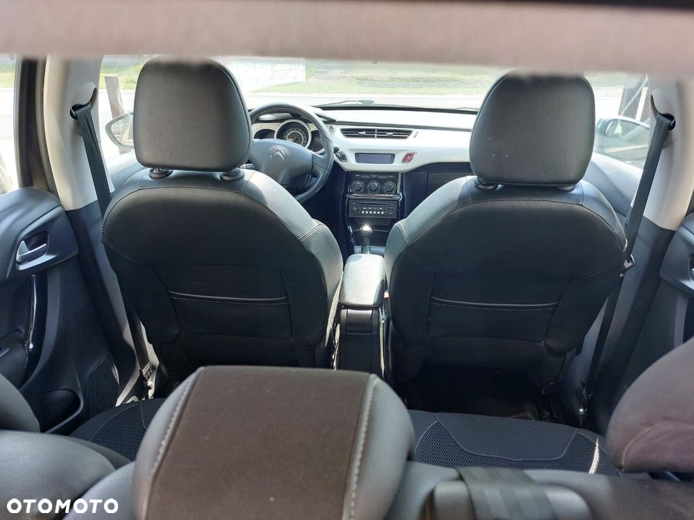 Citroën C3 Pure Tech (VTi) 82 Exclusive - 17