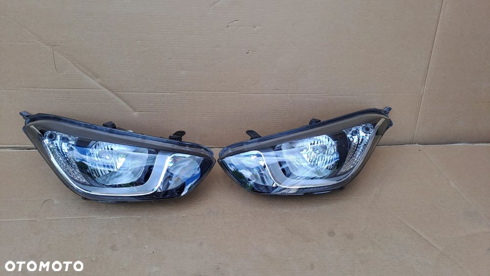HYUNDAI I20 12-14 PRAWA LEWA LAMPA KOMPLET UŻYWANE 92102-4P500 92101-4P500 - 1