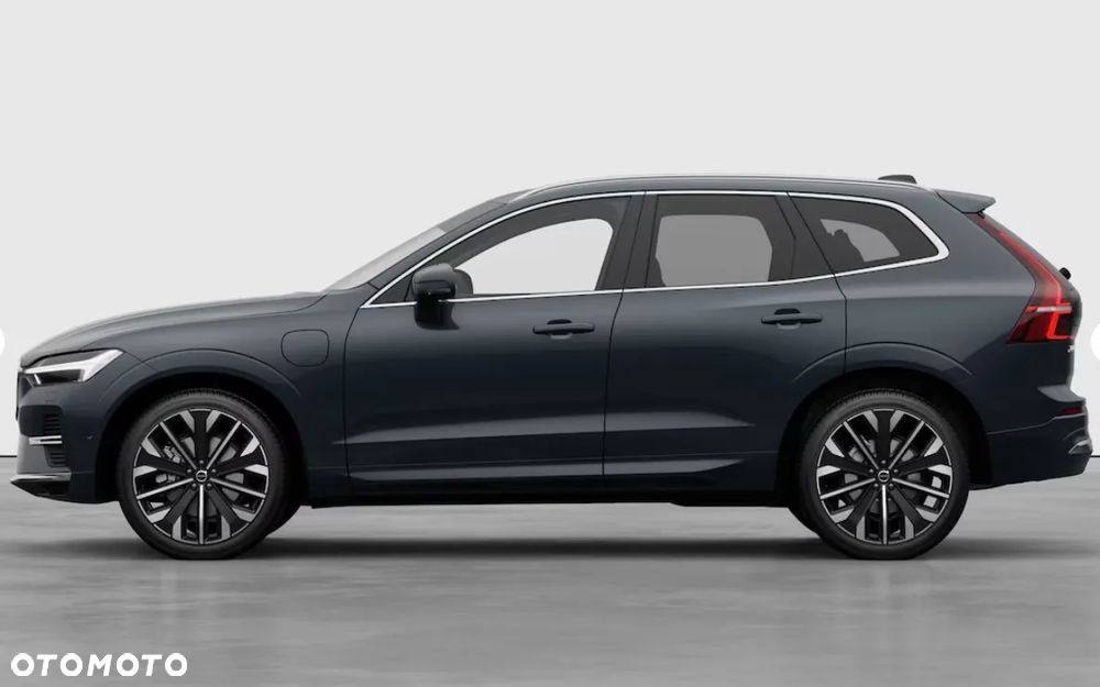 Volvo XC 60 T8 Plug-In Hybrid AWD Ultra Bright - 2