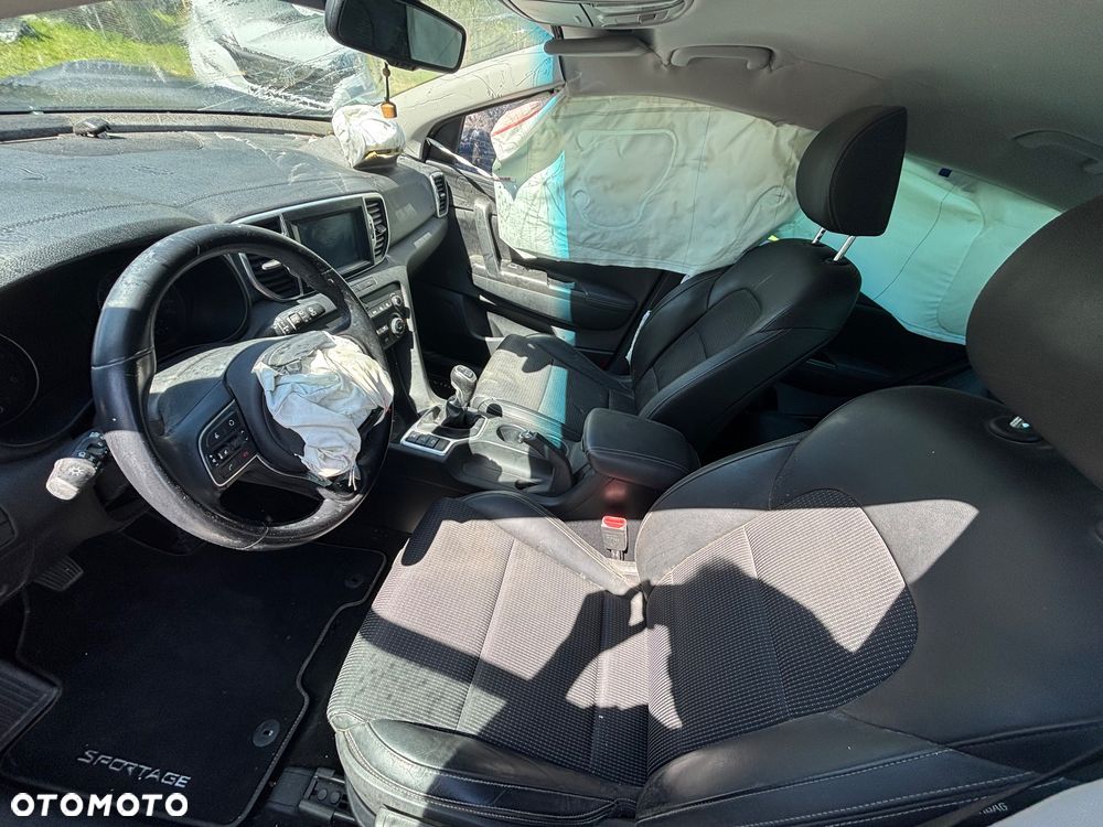 Kia Sportage - 11