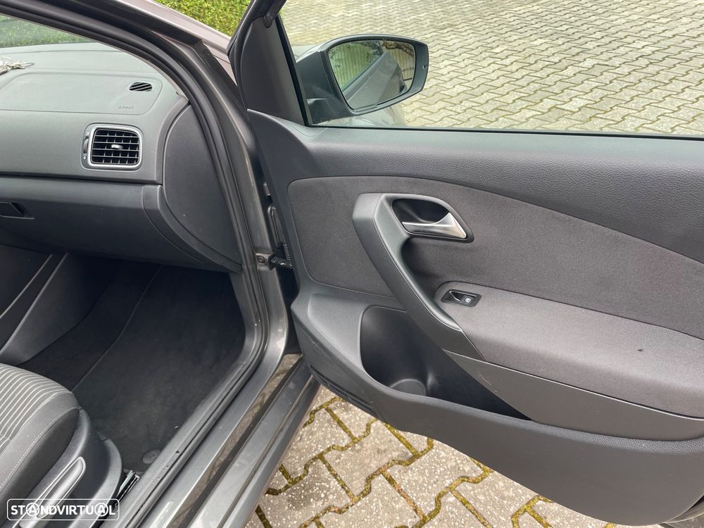 VW Polo 1.2 Sportline - 21