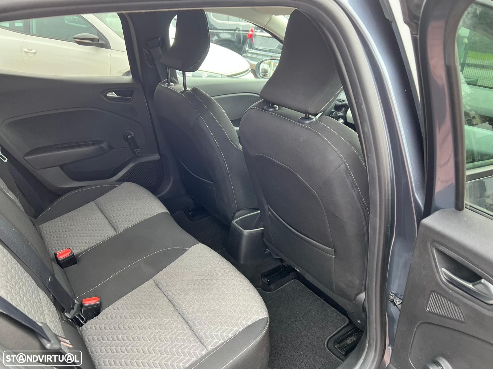 Renault Clio 1.0 TCe Zen - 9