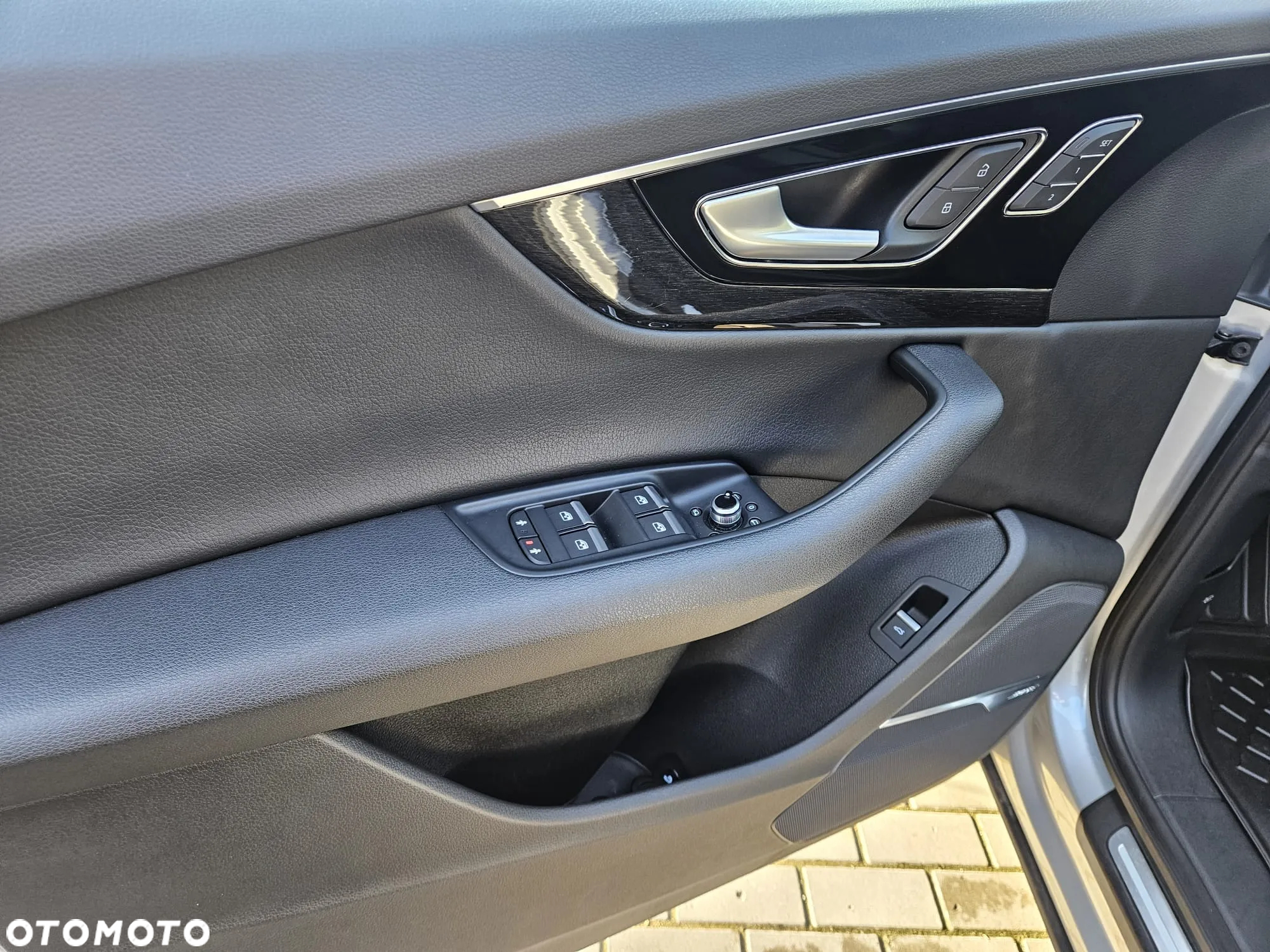 Audi Q7 3.0 TFSI Quattro Tiptronic - 36