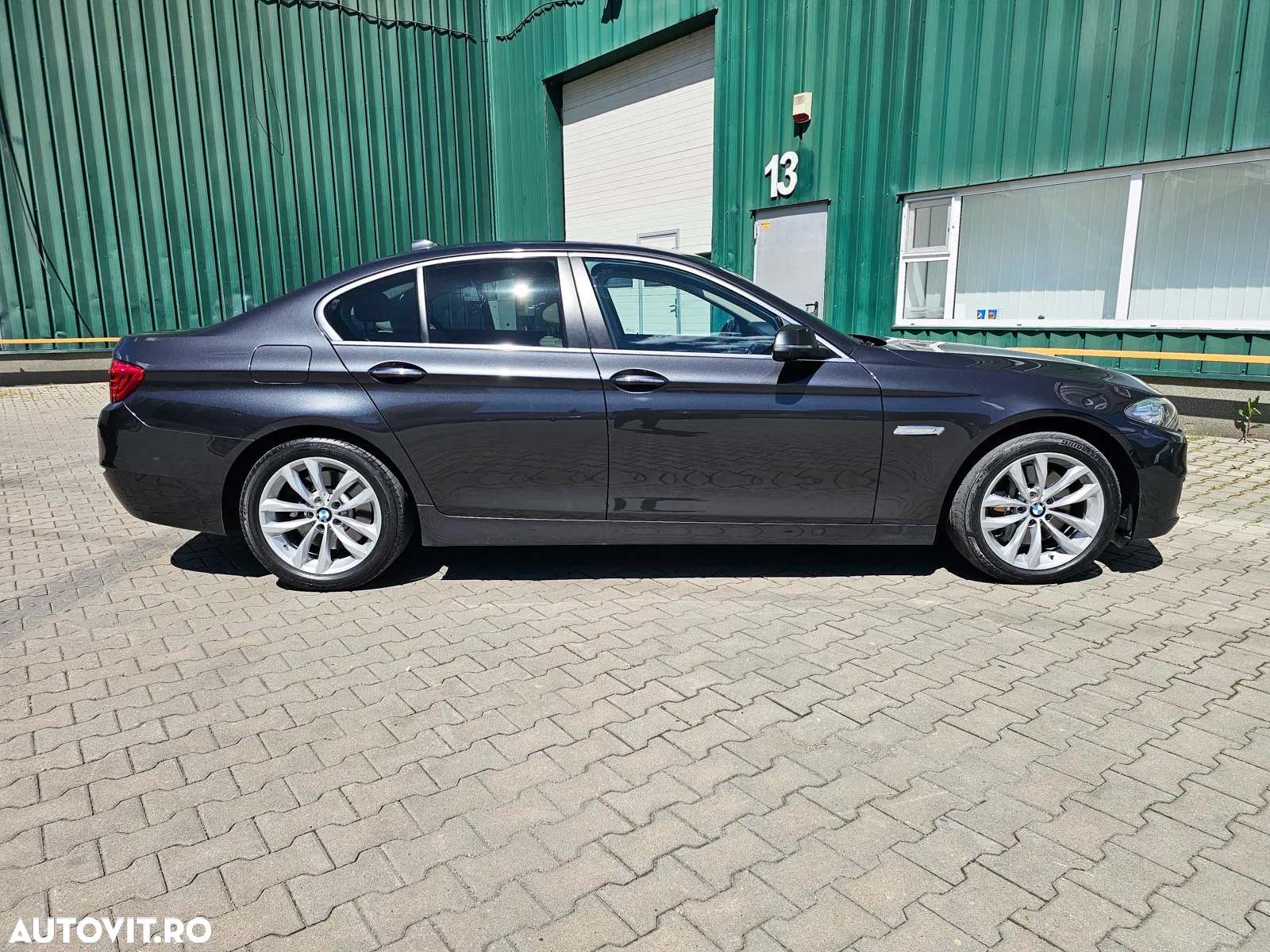 BMW Seria 5 530d xDrive Sport-Aut. Luxury Line - 12