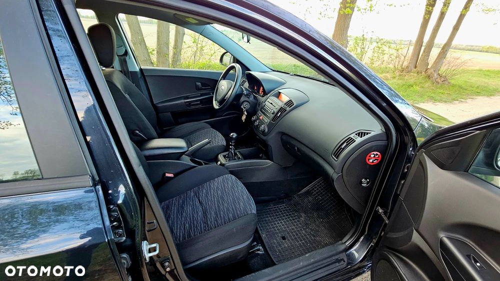 Kia Ceed 1.6 CVVT LX - 11
