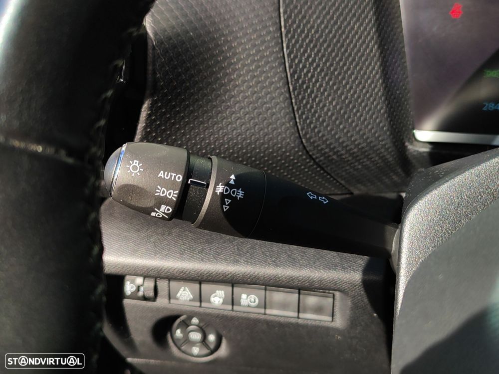 Citroën e-C4 50 kWh Shine - 19