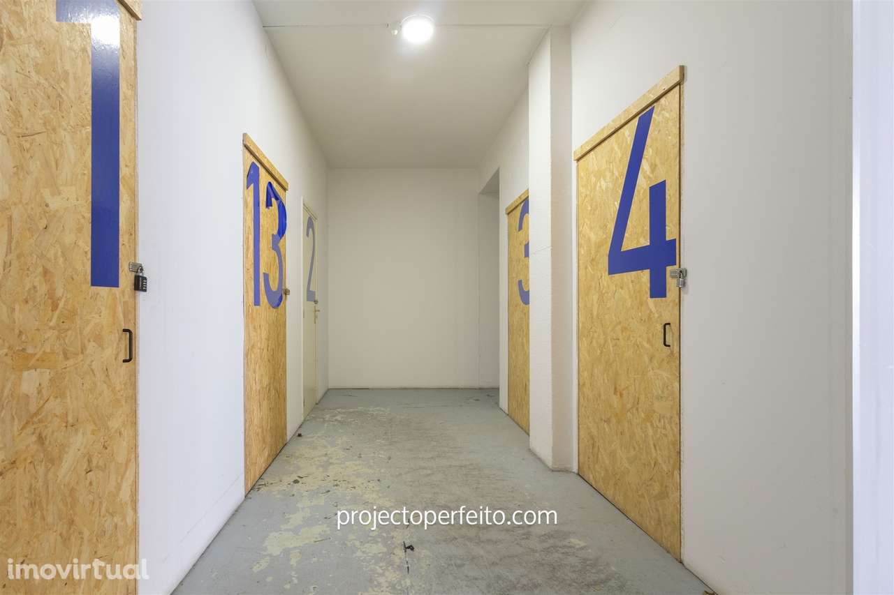 Armazém  Venda em Mafamude e Vilar do Paraíso,Vila Nova de Gaia - Grande imagem: 4/7