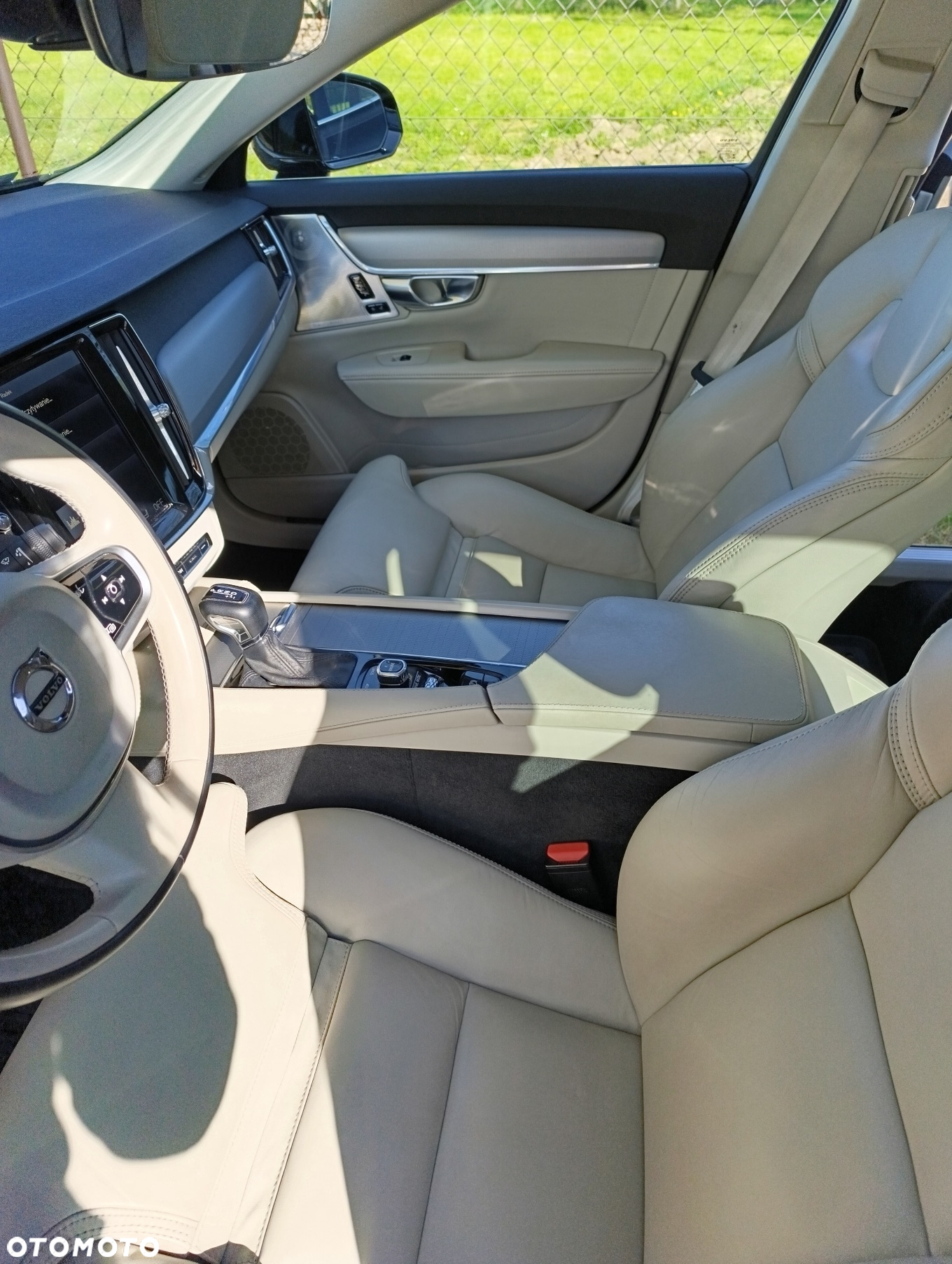 Volvo V90 D5 AWD Inscription - 8