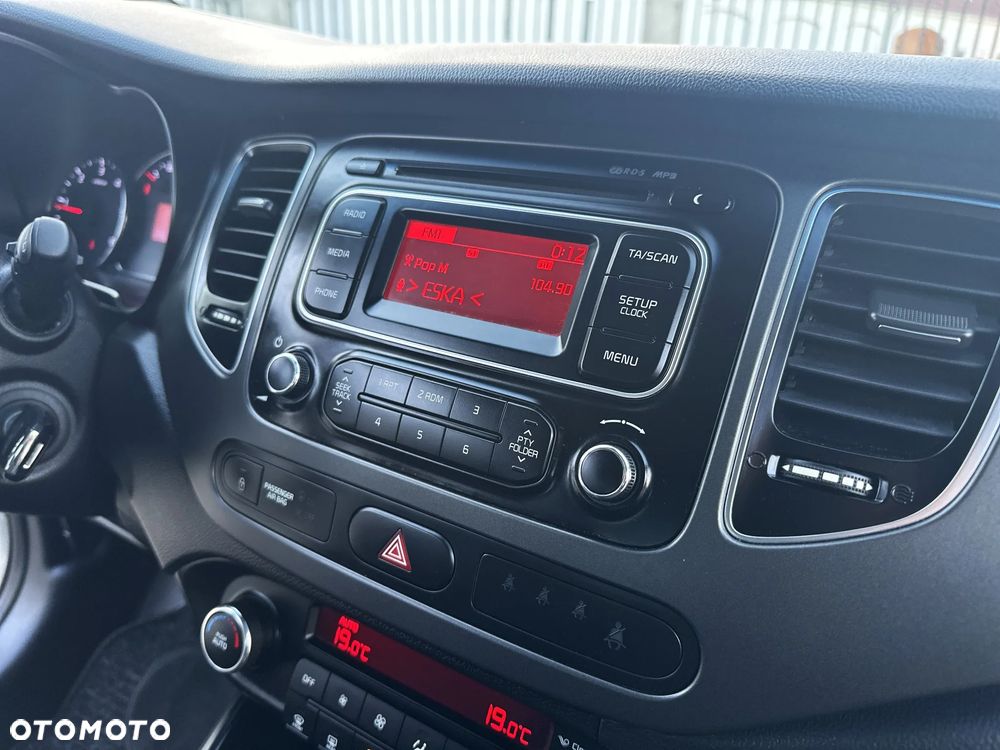 Kia Carens 1.7 CRDi Spirit - 22