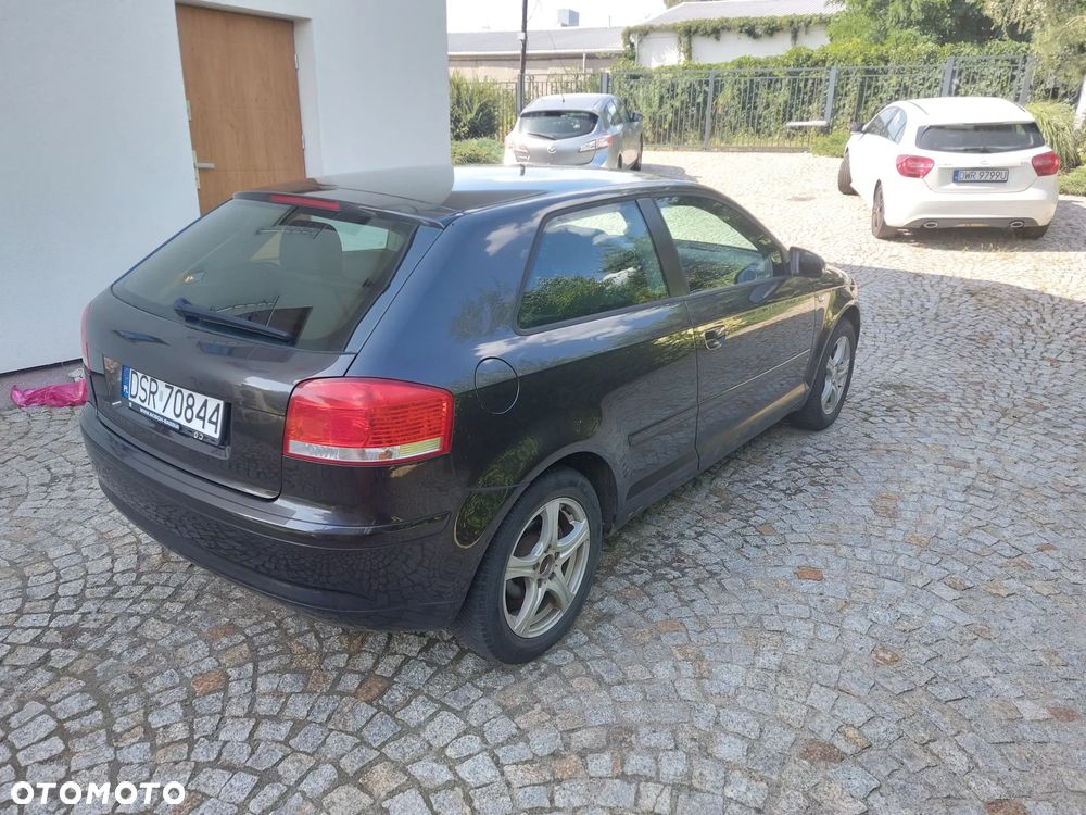 Audi A3 3-drzwiowe 1.6 Ambiente - 5