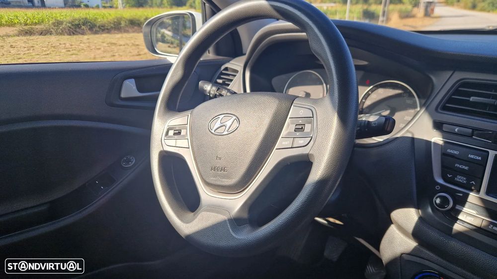 Hyundai i20 1.1 CRDi Access+Bluetooth - 12