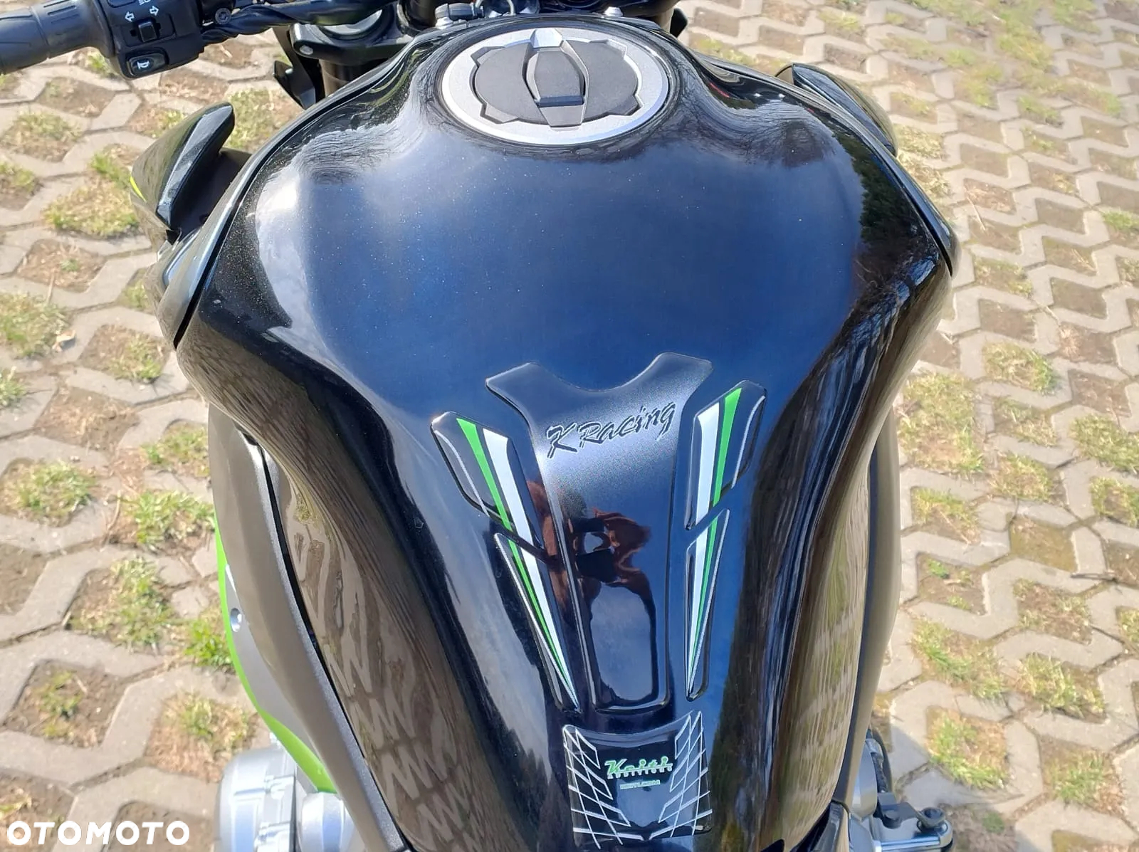 Kawasaki Z 900 - 23