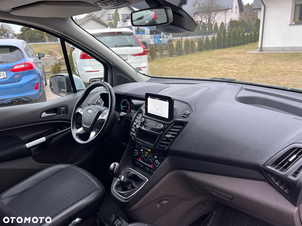 Ford Transit Connect - 26