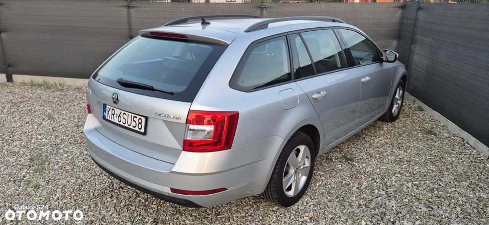 Skoda Octavia 2.0 TDI SCR Ambition DSG - 7