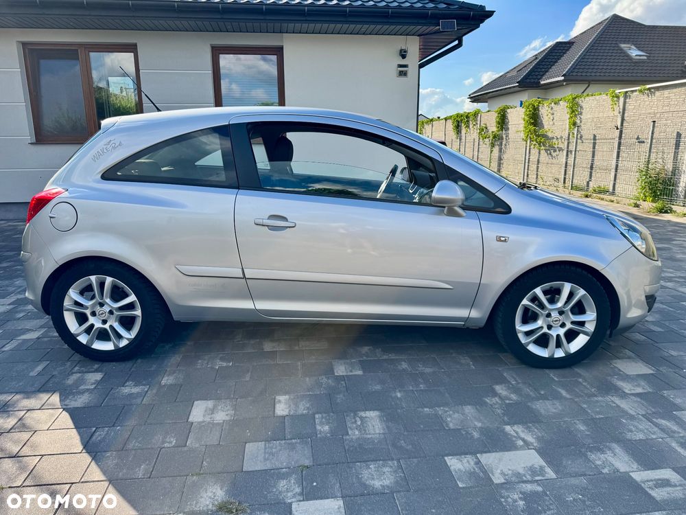 Opel Corsa - 11