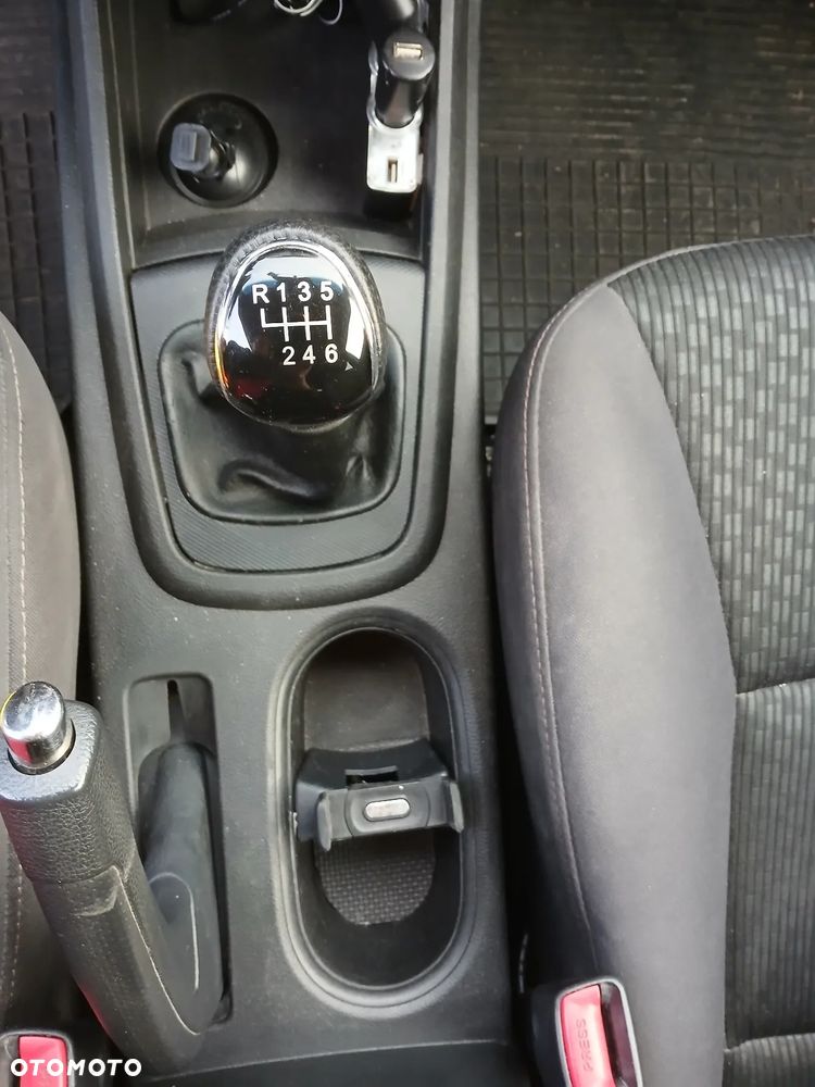 SsangYong/KGM Korando 2.0 Eco e-XDi DPF 2WD Crystal - 8