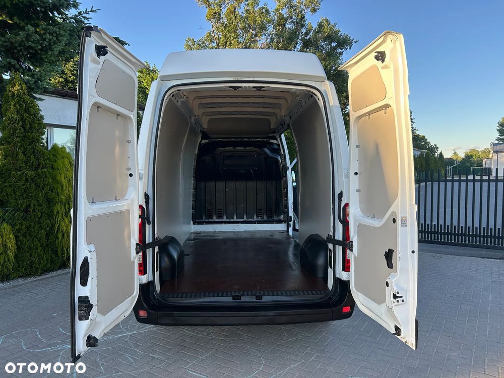 Renault Master - 25