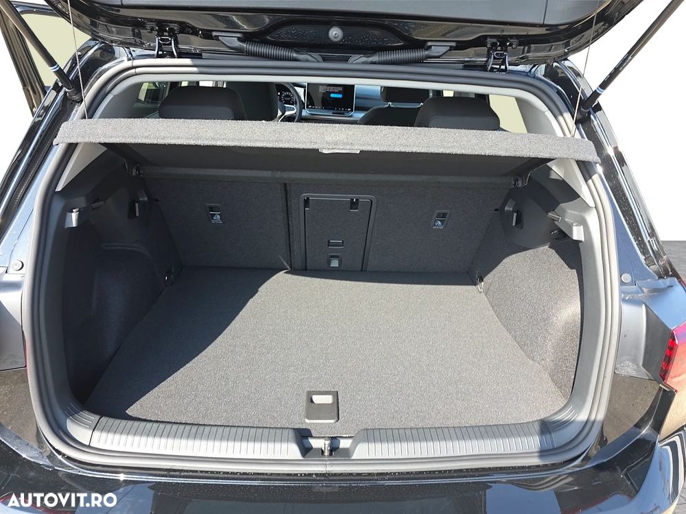 Volkswagen Golf - 13