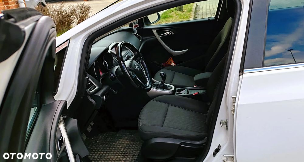 Opel Astra 1.4 Turbo Sport - 28