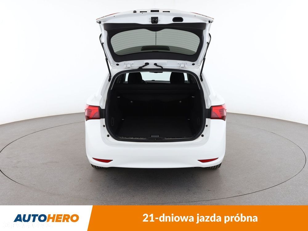 Toyota Avensis 1.8 Business Edition - 17