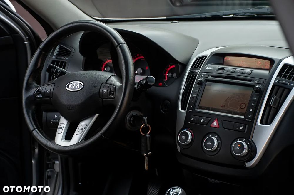 Kia Ceed 1.6 CVVT EX - 6