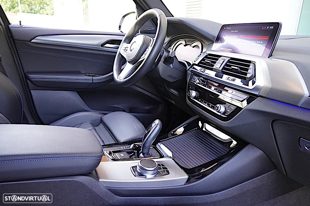 BMW X3 20 d xDrive Pack M - 27