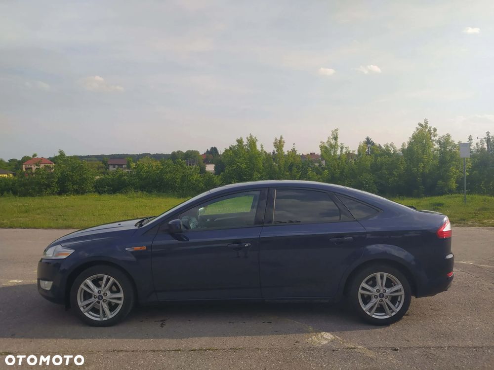 Ford Mondeo 2.0 Titanium - 12